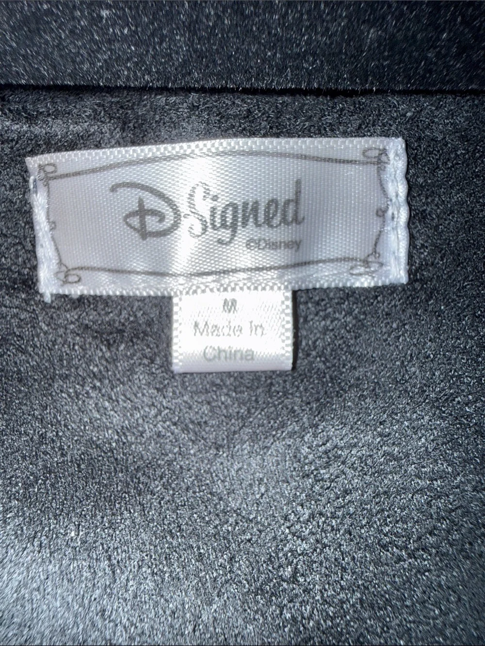 D-Signed this signed